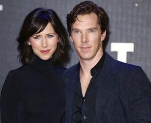Actor Benedict Cumberbatch and his wife Photo